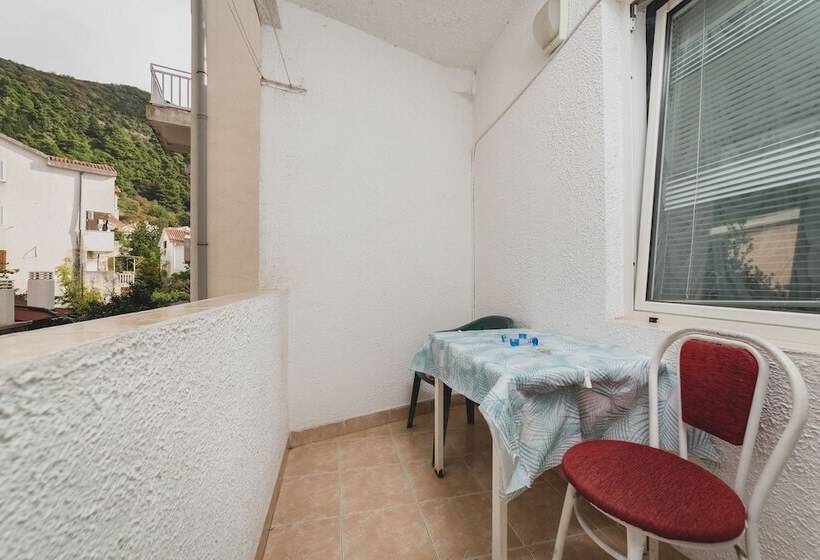 هتل Apartments Andjela