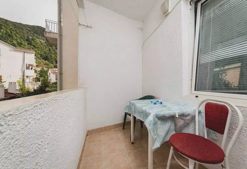 هتل Apartments Andjela