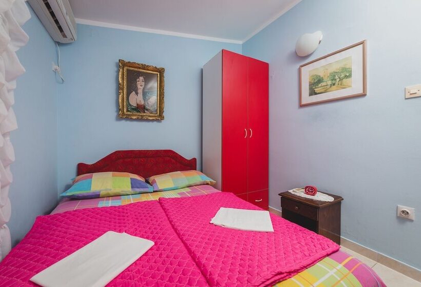 هتل Apartments Andjela