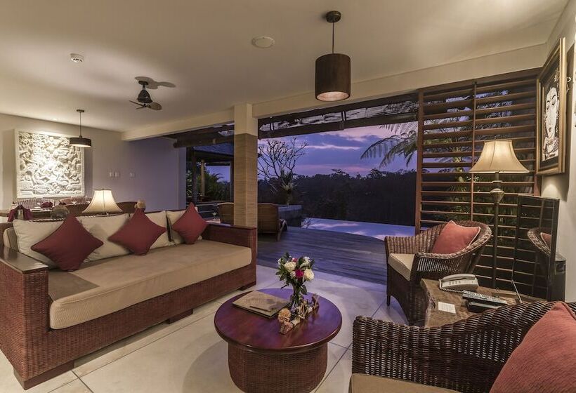 酒店 Ayuterra Resort