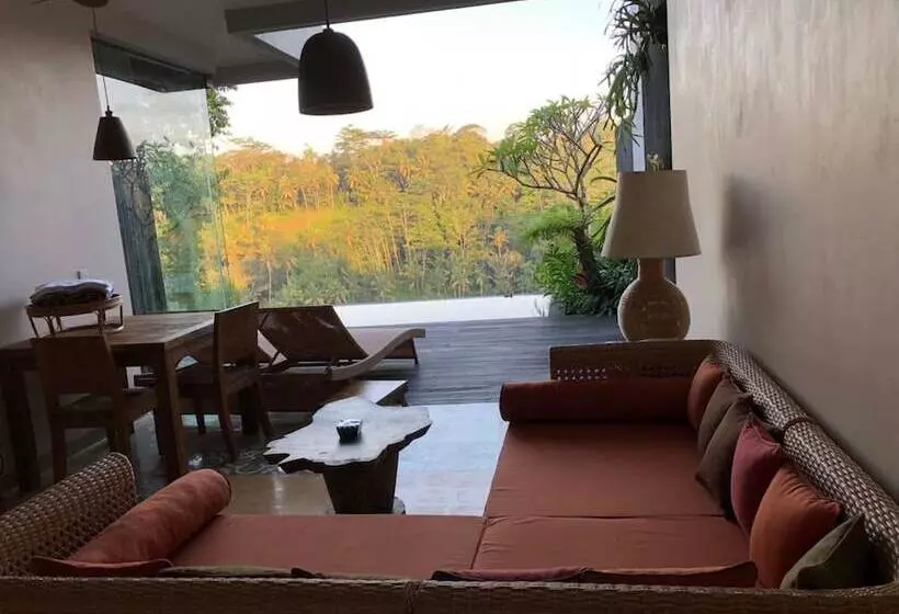 ホテル Ayuterra Resort