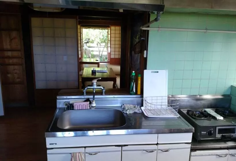 Hotelli Cottage Canac