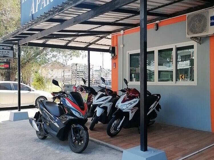 ホテル Karon Studio Apartment