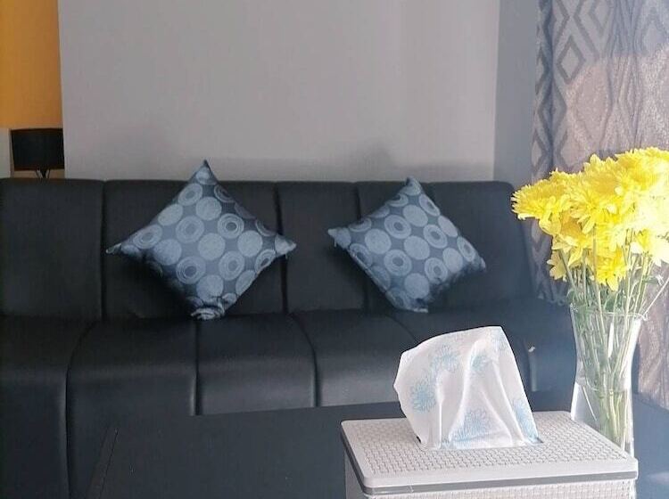 ホテル Karon Studio Apartment