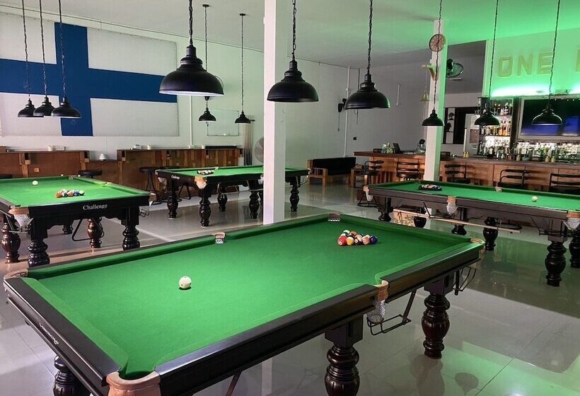 ホテル Karon Studio Apartment