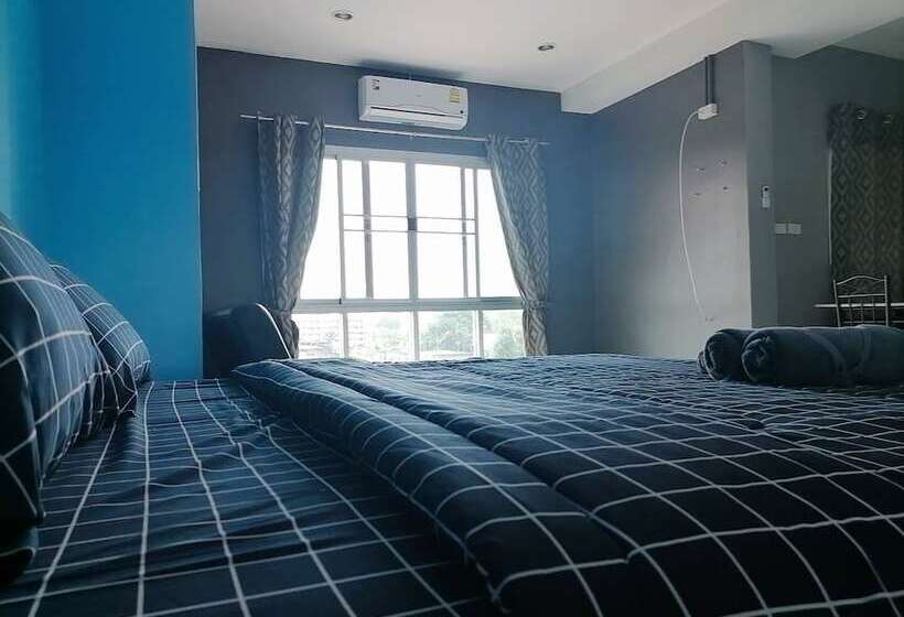 ホテル Karon Studio Apartment