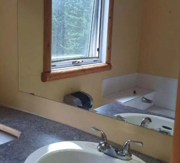 Hotelli Beaverfoot Lodge