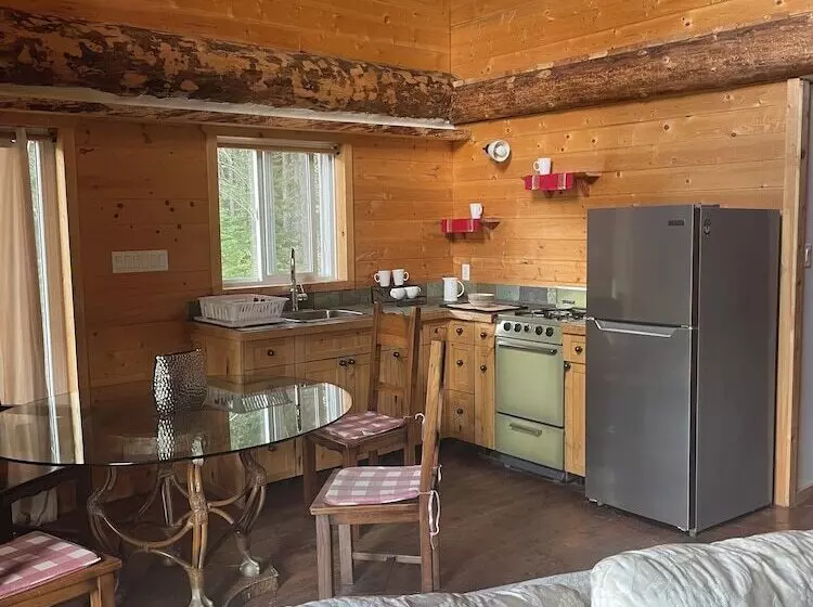 Hotelli Beaverfoot Lodge