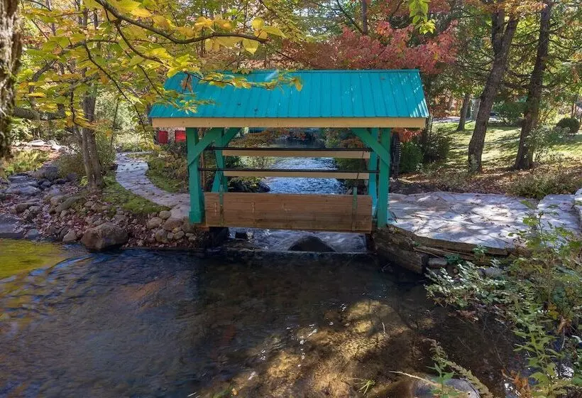 Hotelli Domaine Riviere Sacacomie