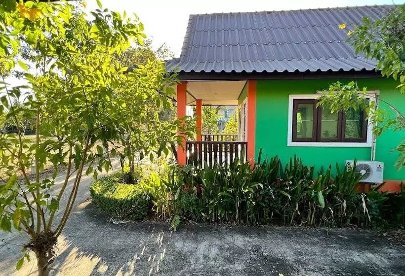 Hotelli Chatchawan Resort