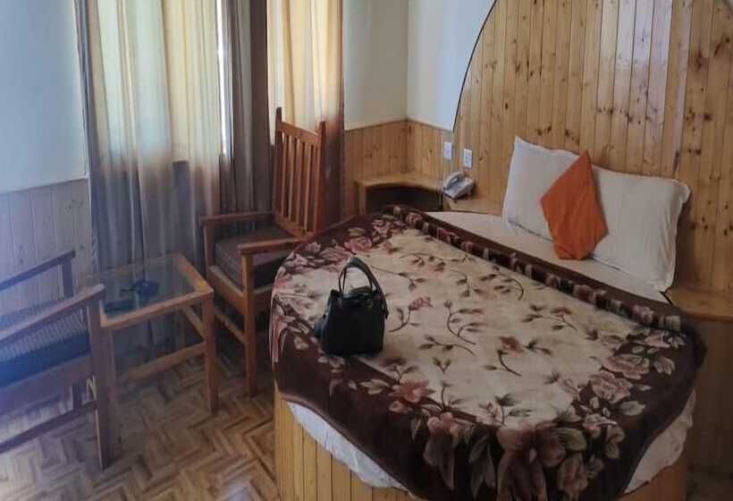 Hotel Jamla Regency Manali