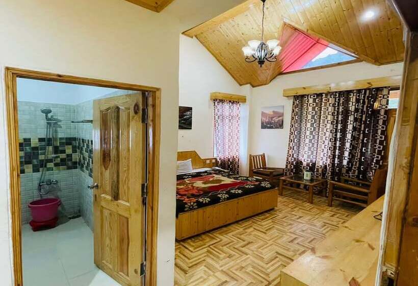 Hotel Jamla Regency Manali