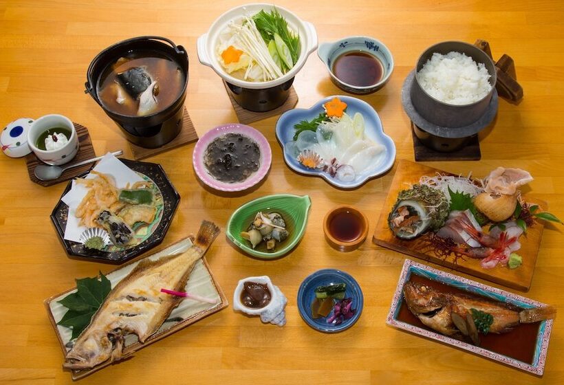 בית מלון כפרי Oyashirazu Kanko