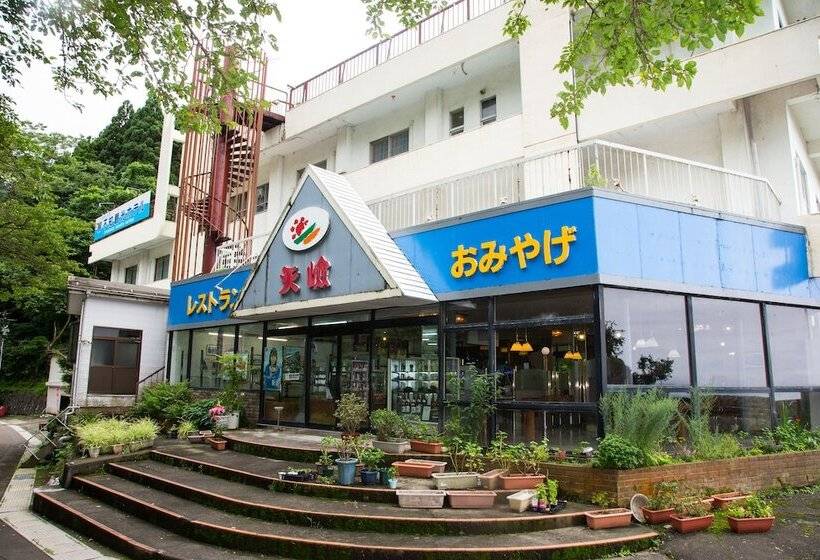 בית מלון כפרי Oyashirazu Kanko