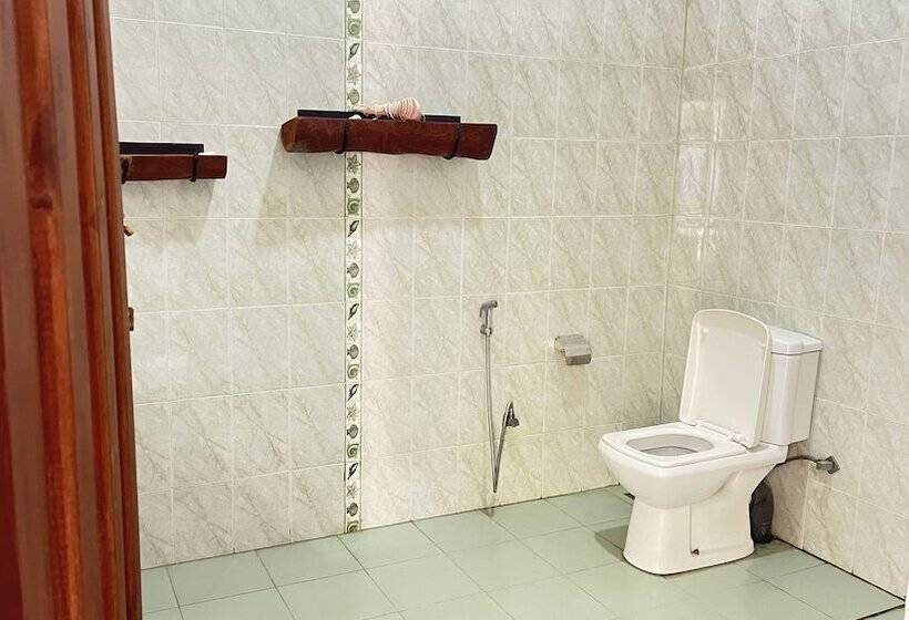 ホテル Shell Resort Arugambay