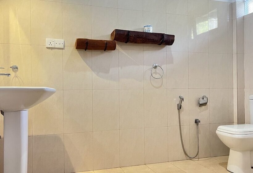 ホテル Shell Resort Arugambay