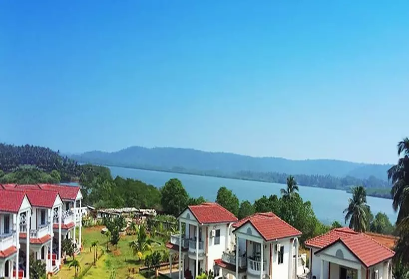 ホテル Span Suites And Villas