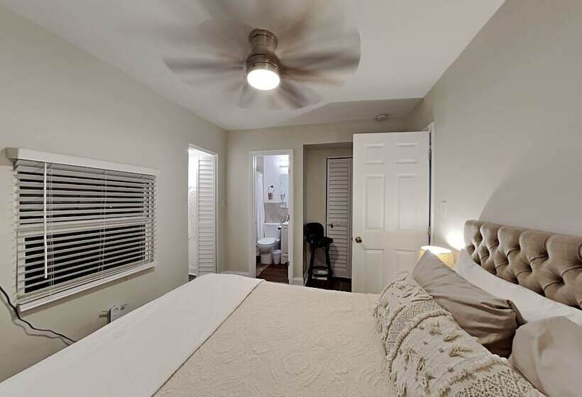 פנסיון Miami Townhouse With Patio Gazebo