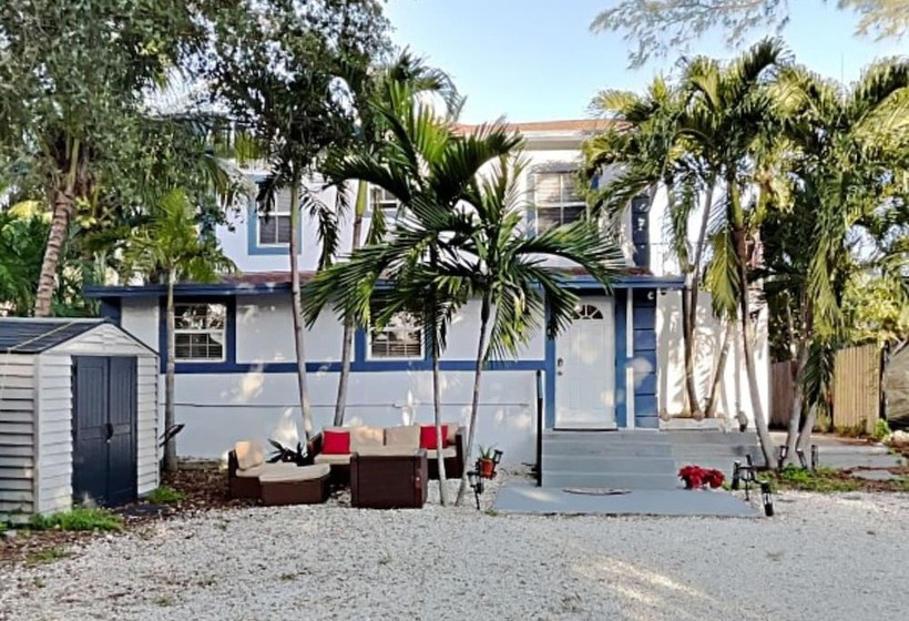 פנסיון Miami Townhouse With Patio Gazebo