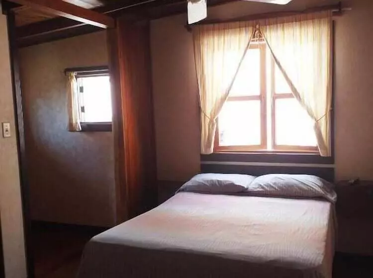 هاستل Hostal Hansi Bocas Town