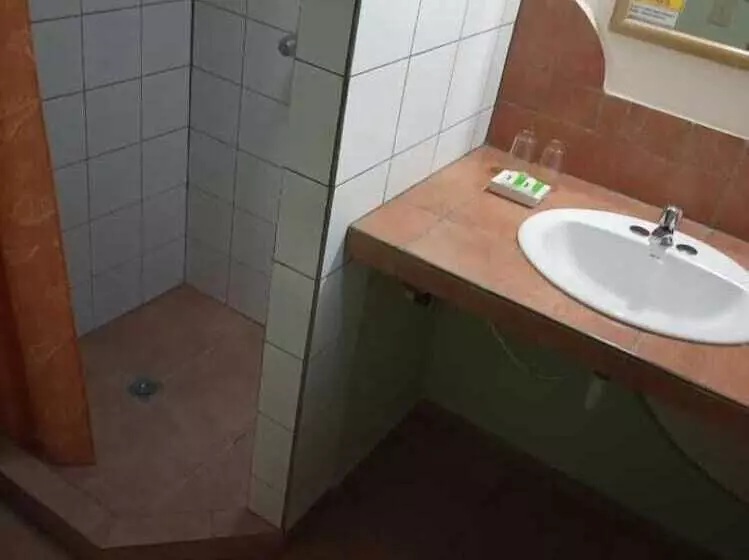 هاستل Hostal Hansi Bocas Town