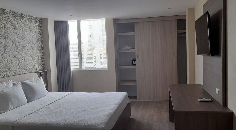 Eslait Hotel & Apartamentos