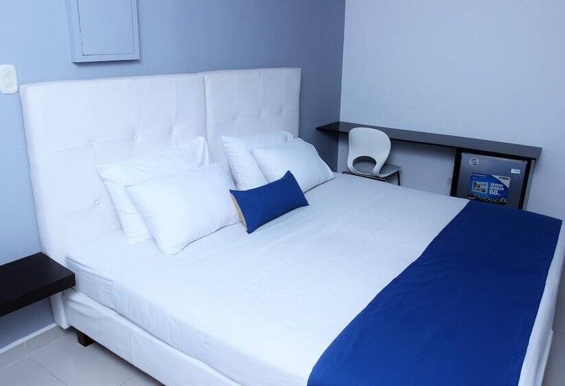 Eslait Hotel & Apartamentos