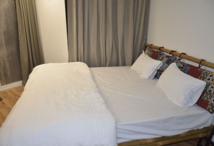 בית מלון כפרי Avanti Kalagram