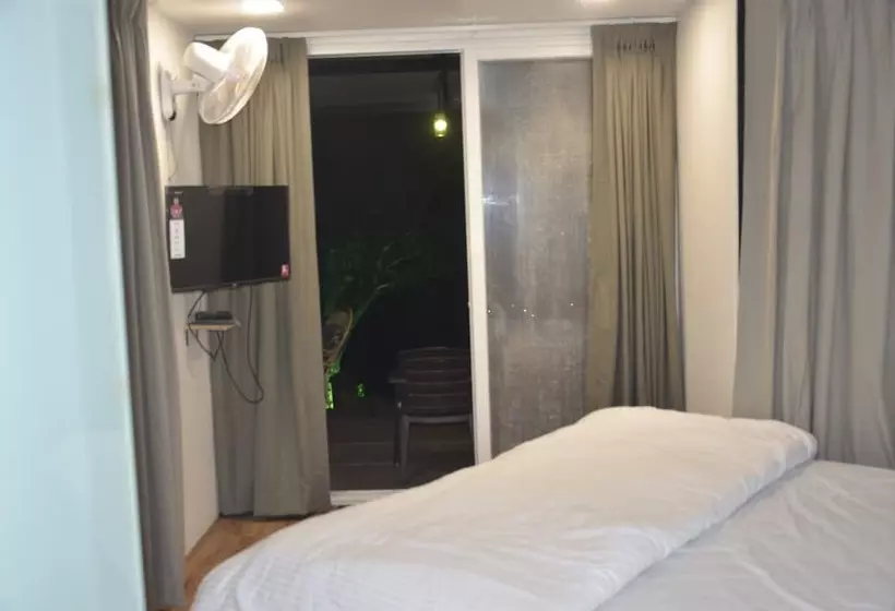 Hotelli Avanti Kalagram