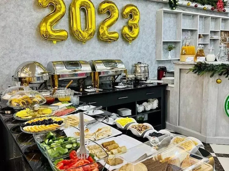 ホテル Dendi Plaza
