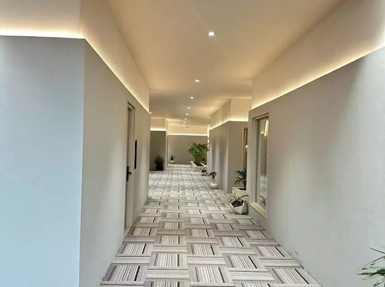 Hotelli Grand 5 Resort