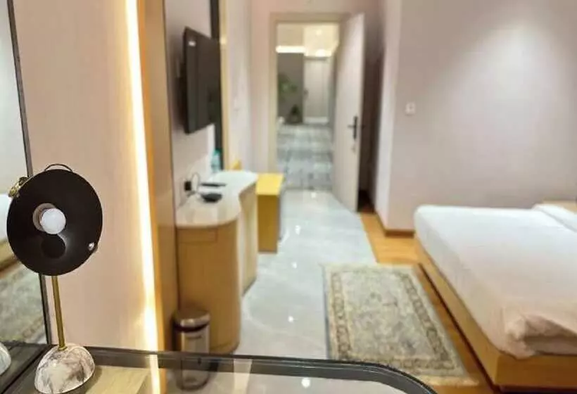 Hotelli Grand 5 Resort