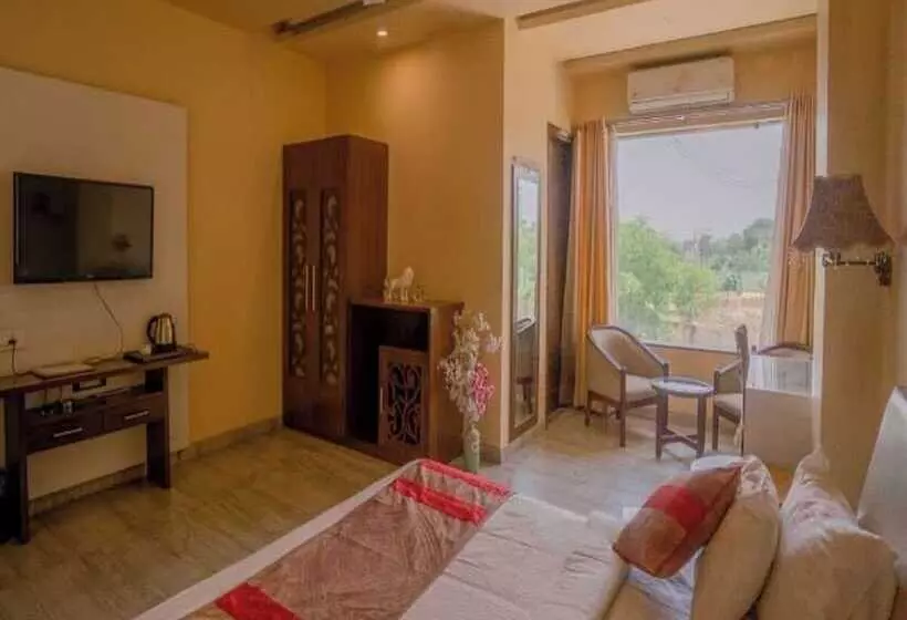 Hotelli Grand 5 Resort