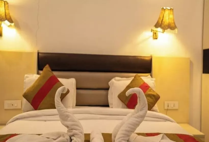 Hotelli Grand 5 Resort