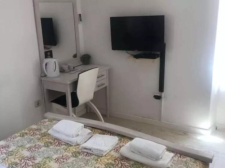 هتل Athos Guesthouse