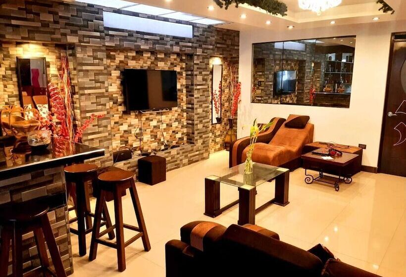 ホテル Hidden Garden