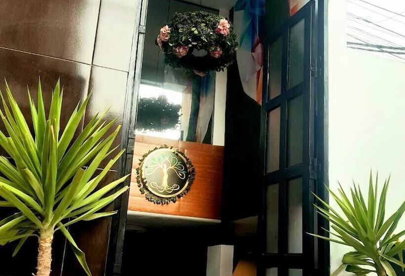 ホテル Hidden Garden