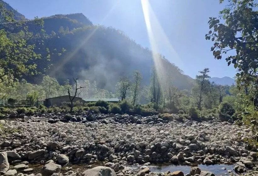 Hôtel Himalayan River Garden