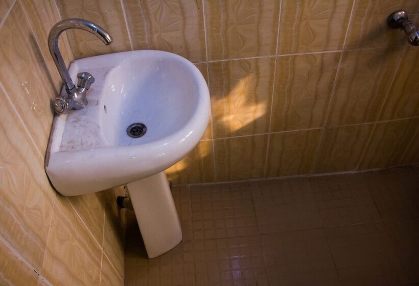 هتل Masbat De Kings