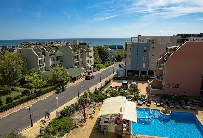 هتل Menada Belle View Apartments