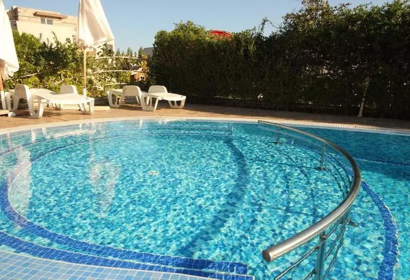 هتل Menada Belle View Apartments