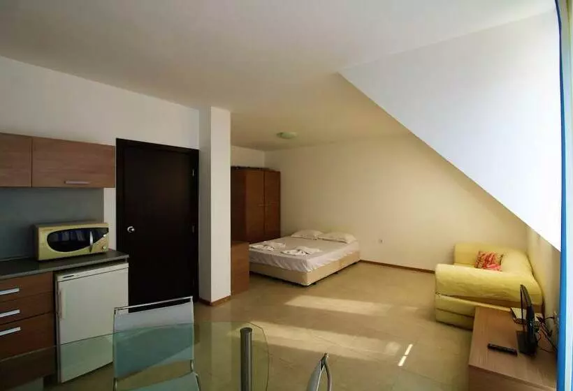 هتل Menada Belle View Apartments
