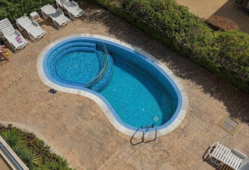 هتل Menada Belle View Apartments