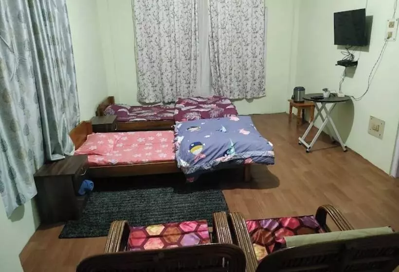 Hotelli Mondruk Homestay