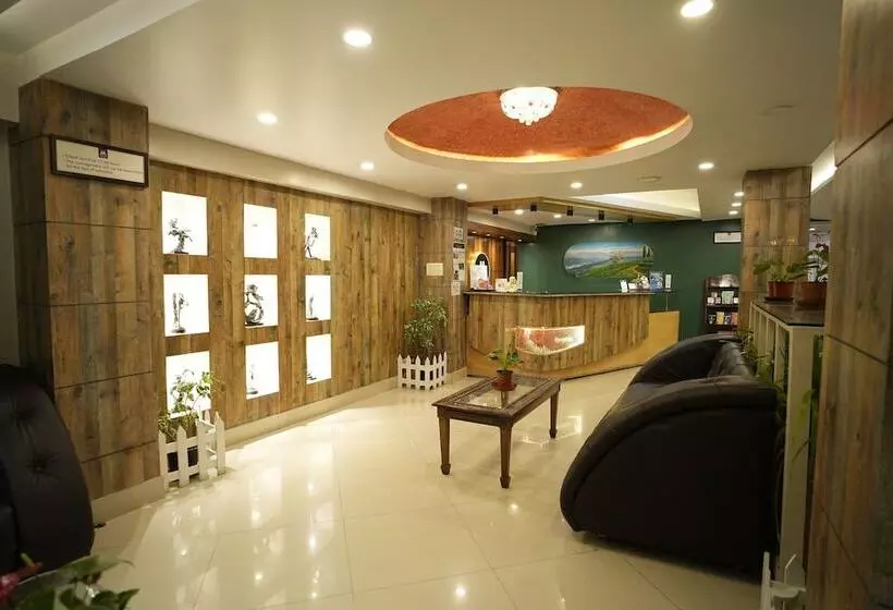 ホテル Mount Conifer Suites & Spa