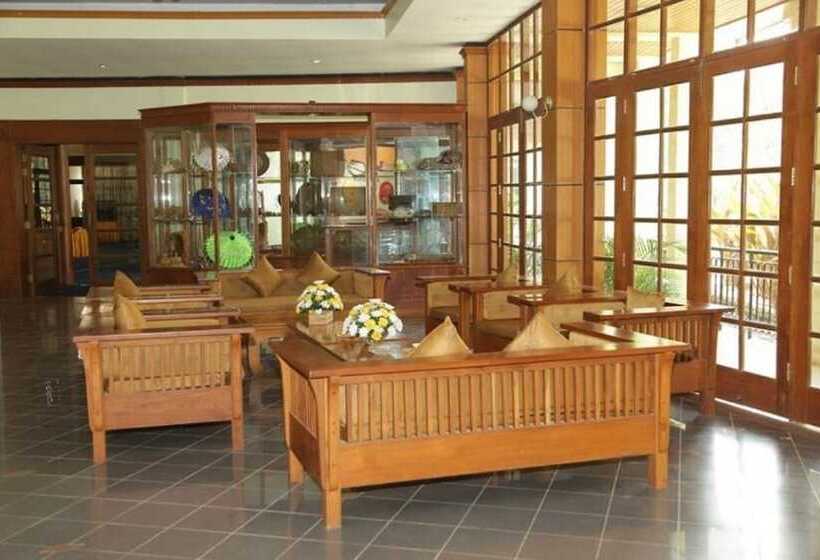 هتل One Myanmar Resort Pathein