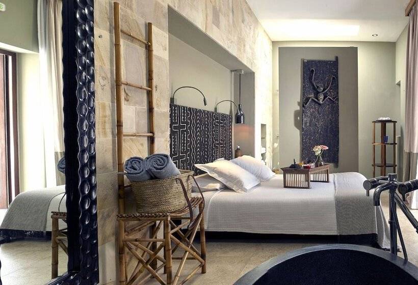 The Giri Residence Hotel & Spa