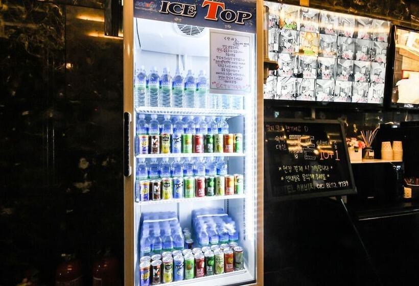 Motel Jinju Hotel Beach