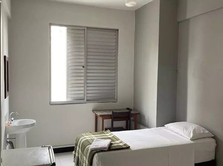 Economy 888   By Up Hotel   Próximo A Praça Da Estação E Rodoviária