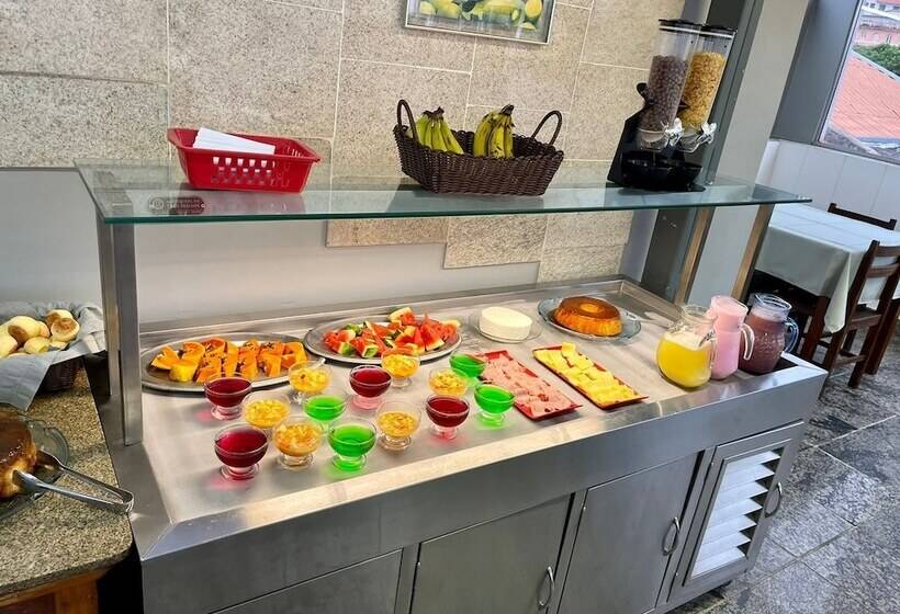 Economy 888 By Up Hotel Próximo A Praça Da Estação E Rodoviária